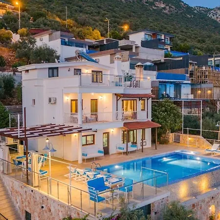 Villa Lovely In Kalkan With A Big Swimming Pool *